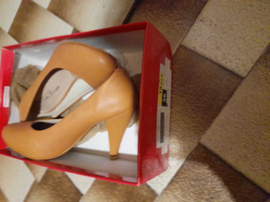 Sapato 35-36 como novo