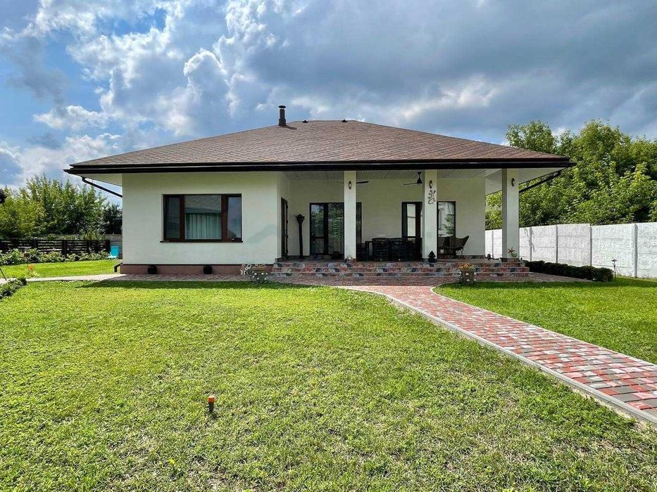 Будинок з ремонтом! Генератор! Камін! Без Комісії!