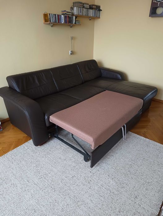 Kanapa narożna, skórzana, z funkcją spania
