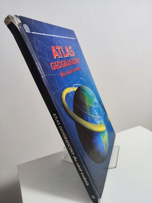 Atlas geograficzny dla szkół średnich