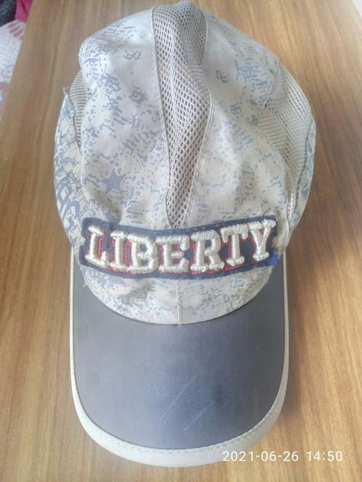 Кепки для девочек, мальчиков.