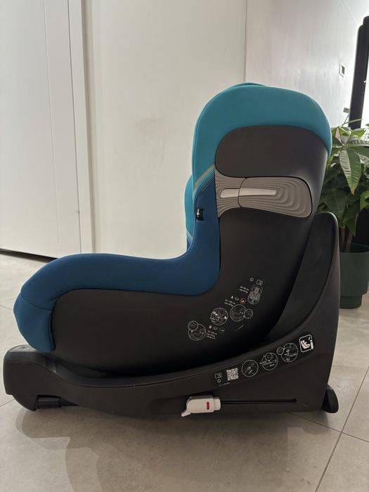 Fotel fotelik Cybex z bazą obrotową