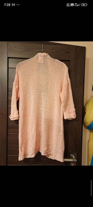 Różowy sweterek, rękaw 3/4