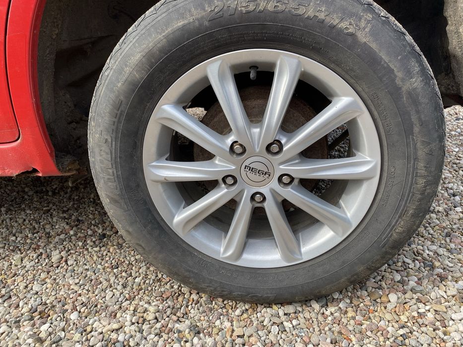 Daihatsu Terios II Czerwony na czesci 1.5 16 4X4