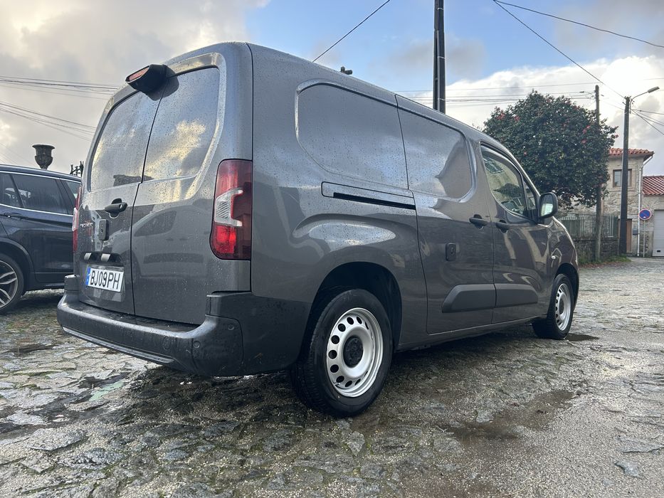 Peugeot partner XL caixa automatica full extras