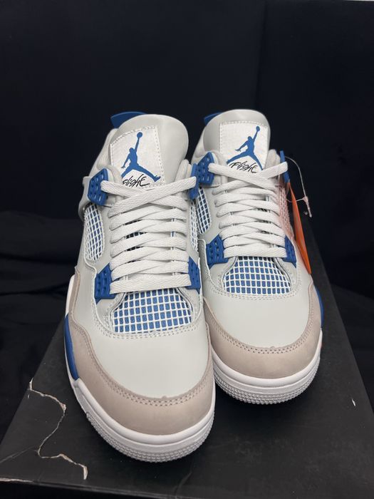 Jordan 4 Military Blue