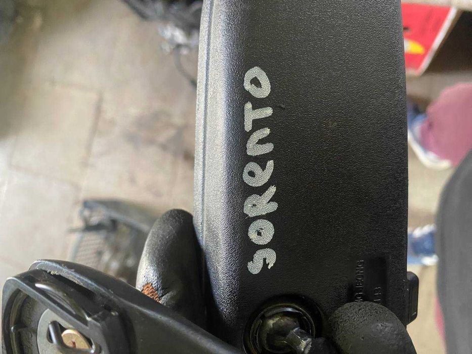 Дзеркало заднього виду салону внутрішнє Kia Sorento 1 2002-2009