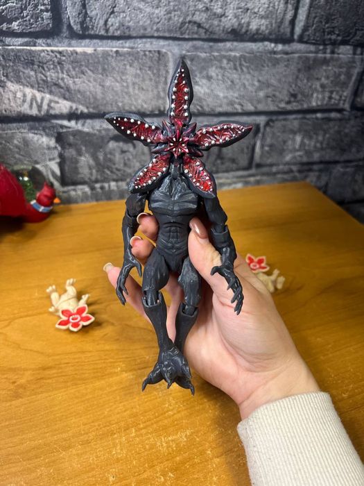 Дивні дива /очень странные дела . Демогоргон