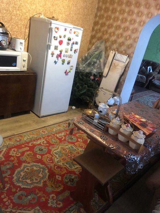 Продам будинок в центрі м. Мерефа.