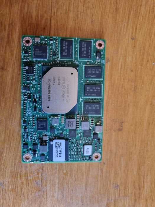 Intel Atom E 4950 Advantech Computer-On-Modules - COM JUMPtec COMe-mAL10 E2 E3940 4E