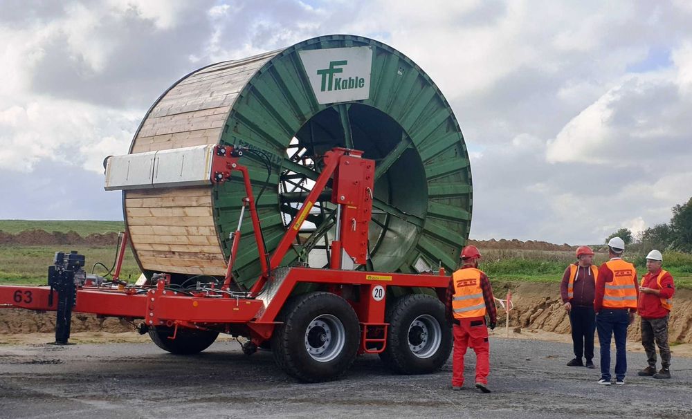 Wynajem przyczepy kablowej 20 tonowej, średnica do 5 m, szer do 2,7 m