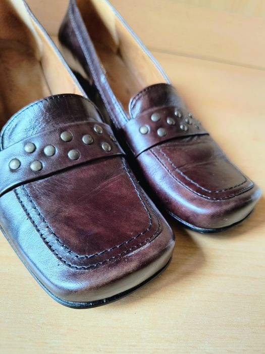 Pantofle skórzane damskie rozmiar 37