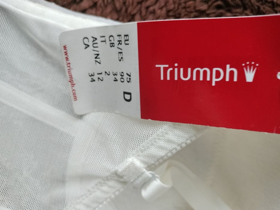 Gorset koronkowy Triumph