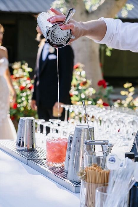 Bartender para Festas e Eventos | Bar + Cocktails Personalizados