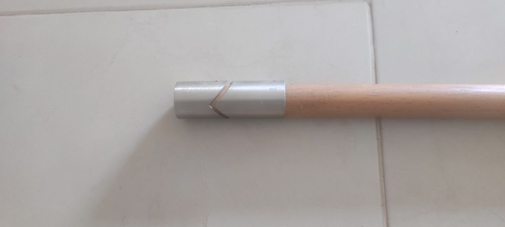 Vendo varão de cortina com acessórios