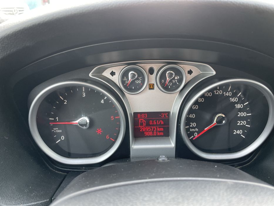 Продам FORD FOCUS 1.8 дизель 2008 рік