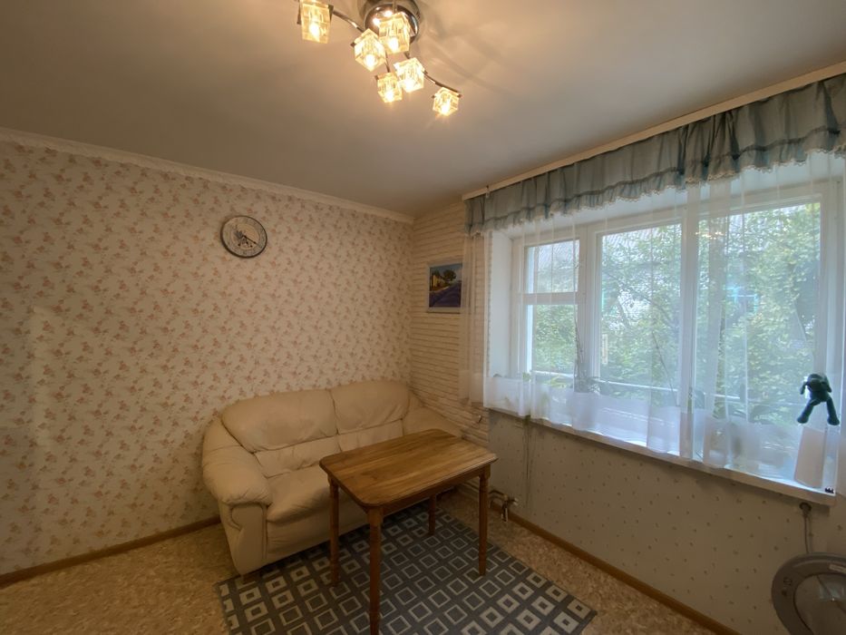 Приватний цегляний утеплений будинок