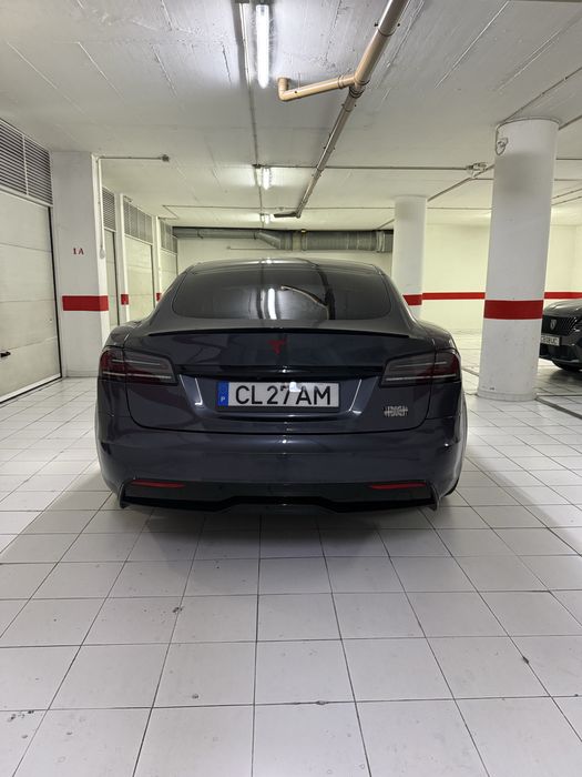 Tesla Model S — fotografia 4