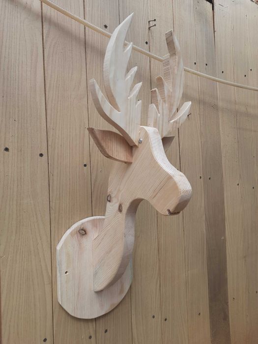 Dekoracje ogrodowe jeleń na ścianę donica kwietnik