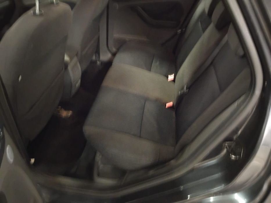 Ford Focus 1.6TDCI - 07