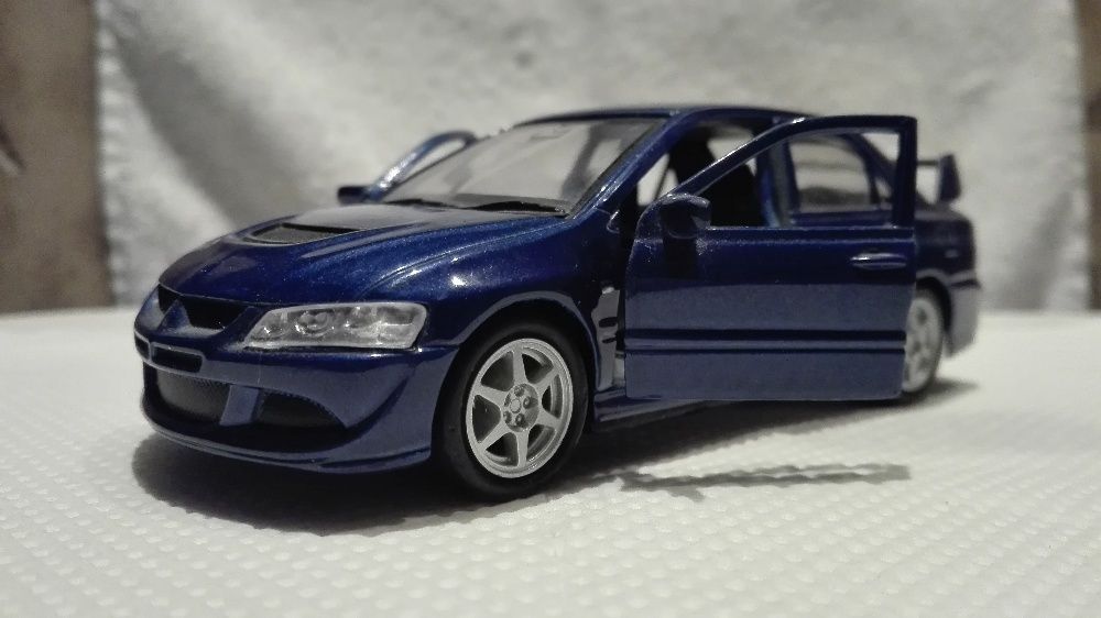 Mitsubishi Lancer Evolution VIII Welly