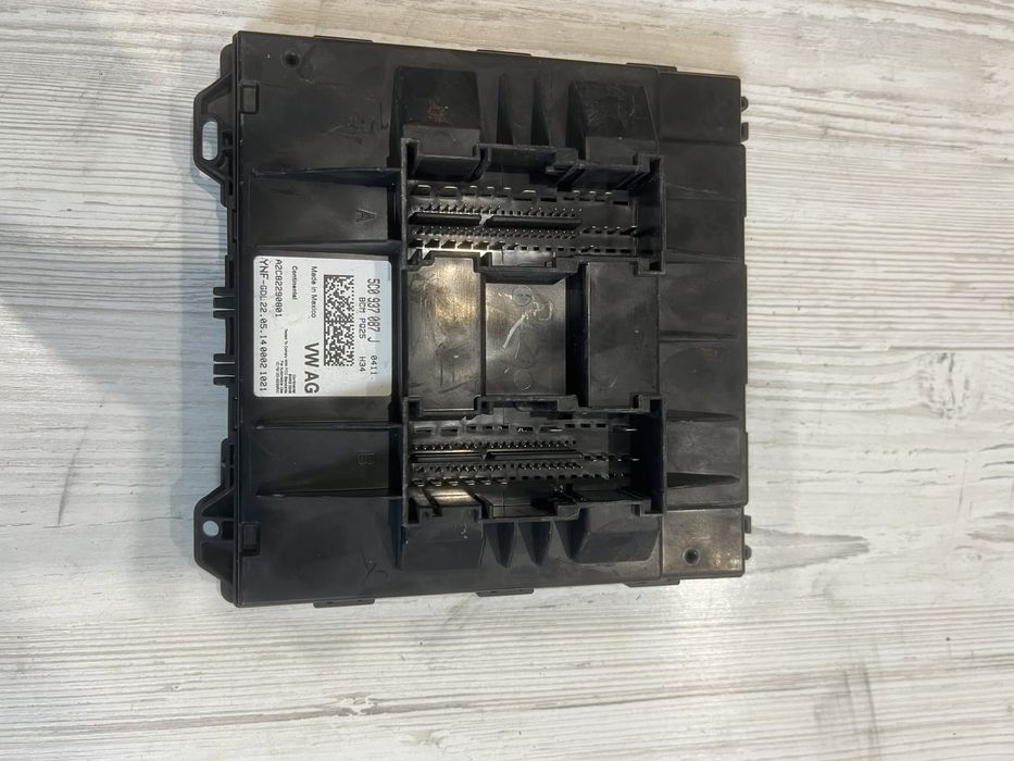 5C0937087J VAG блок комфорта jetta 6