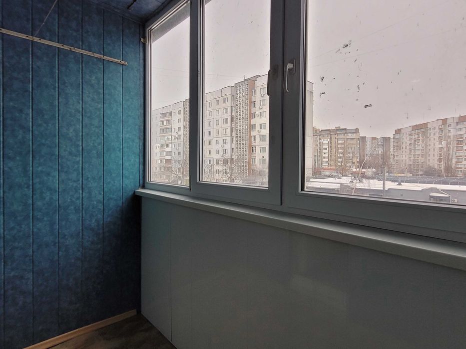 Продається однокімнатна квартира на Митниці