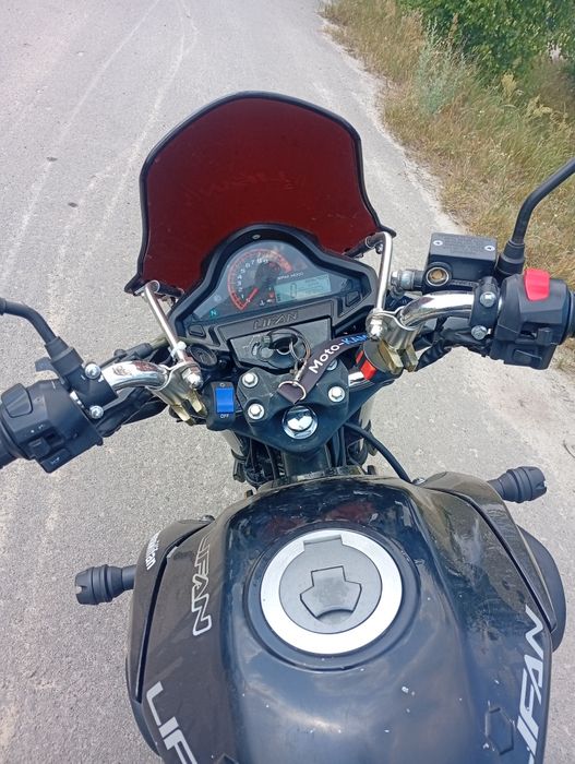 Продам ліфан кп 200