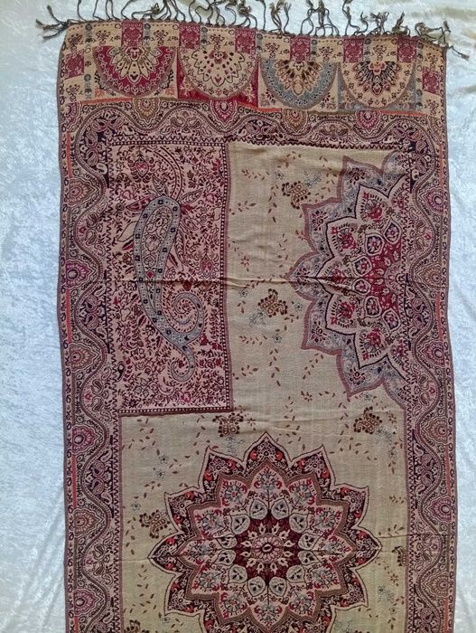 Pashmina oryginalny luksusowy długi szal z frędzlami