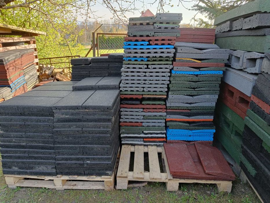 Płyty gumowe NOWE  50x25x4 cm Progi , ograniczniki.obrzeża.puzzle