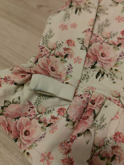 Kwiatowy Komplecik bluzka i leginsy