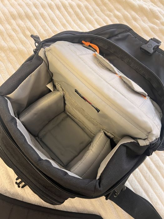 Фотосумка  Lowepro Nova 160 AW в ідеальному стані