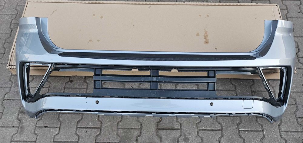 Vw T-ROC R line zderzak tył tylny otwory pdc 2GA