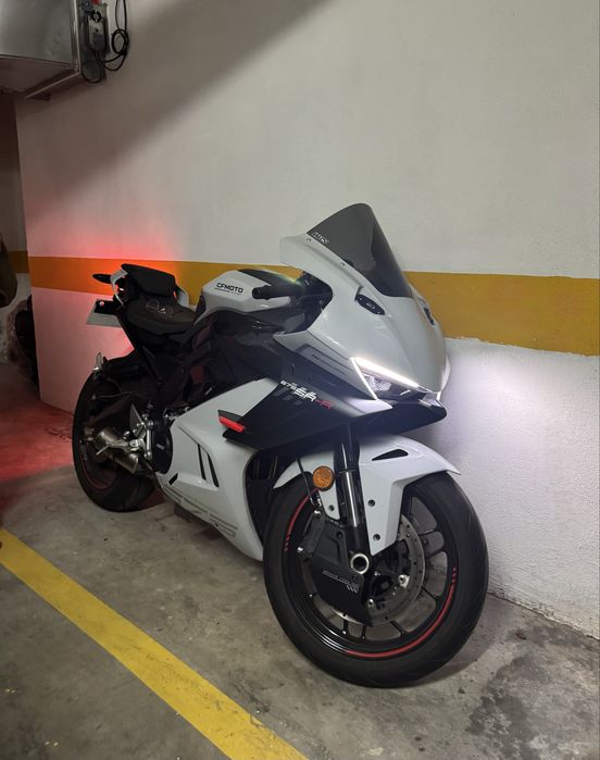 CFMOTO 675 sr-r (+Extras e garantia)