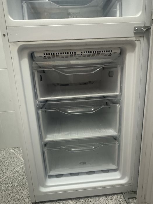 Frigorifico combinado Indesit