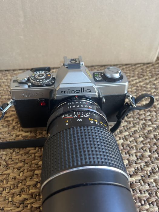 Maquina analogica Minolta XG-2