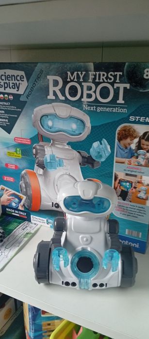 My first robot 8plus