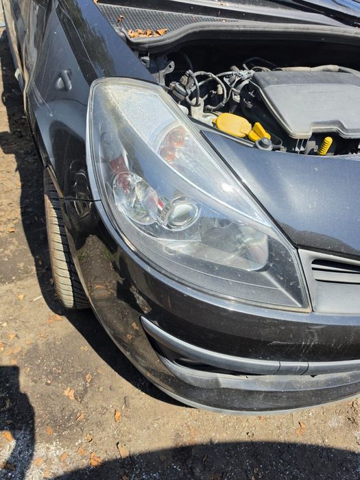 Lampa Prawa Renault Clio 3 III