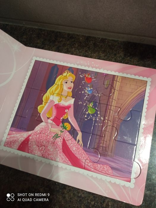 Puzzle puzzlowa książeczka księżniczki Disney