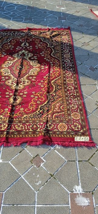 Продам коври і дорожки