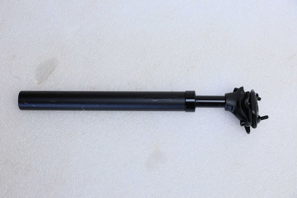 Sztyca amortyzowana rowerowa ERGOTEC 30.9mm