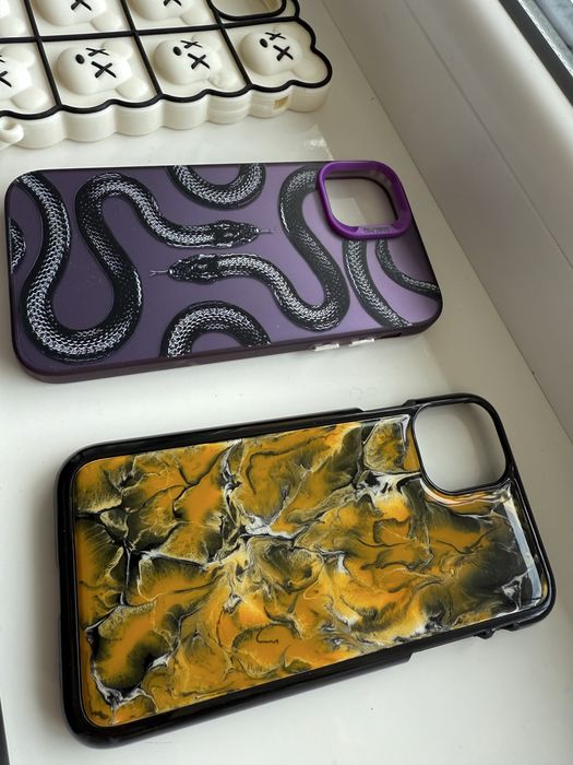 Отдам все чехлы на Iphone 11