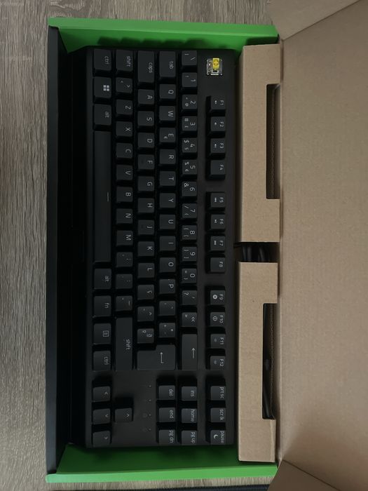 Razer BlackWidow V3 Tenkeyless RGB – Como Novo