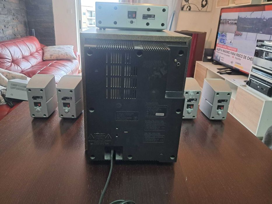 Colunas e subwoofer Sony 5.1