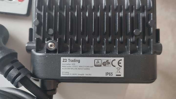 Reflektor led rgb 15w