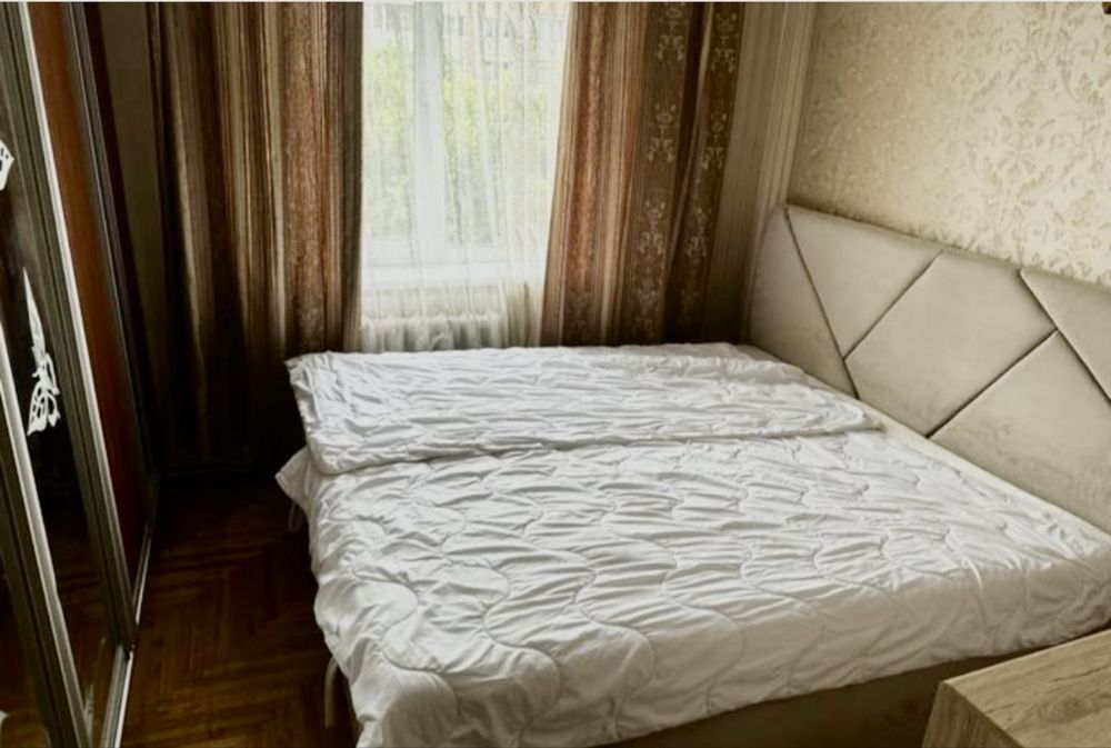 Продаж 3к затишноі квартири в р-н Росвигово