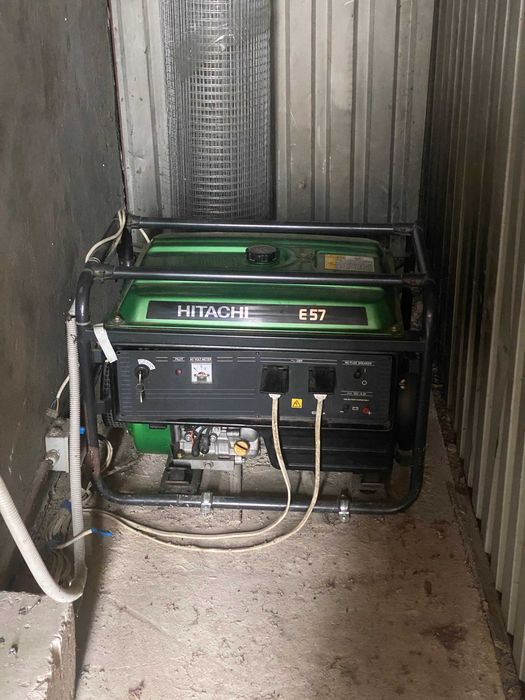 Генератор Hitachi E57