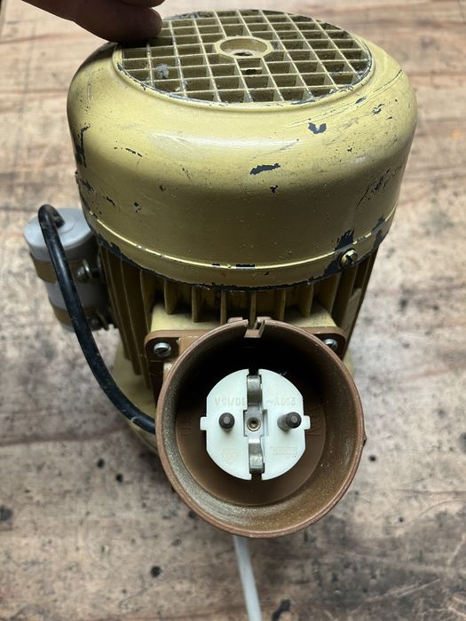 Silnik Scheppach HA2600 RBF0,25/2-7R