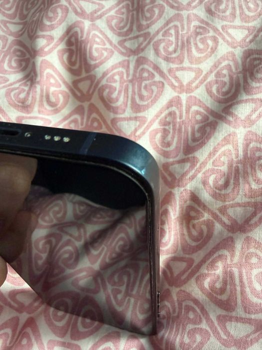 Iphone 13 128bg midnight blue