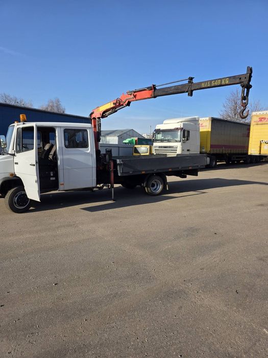 мерседес 711 1996 року